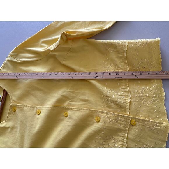Liz Claiborne Women Size XL Yellow Button Front Floral Embroidered Pocket Blouse - Picture 6 of 11